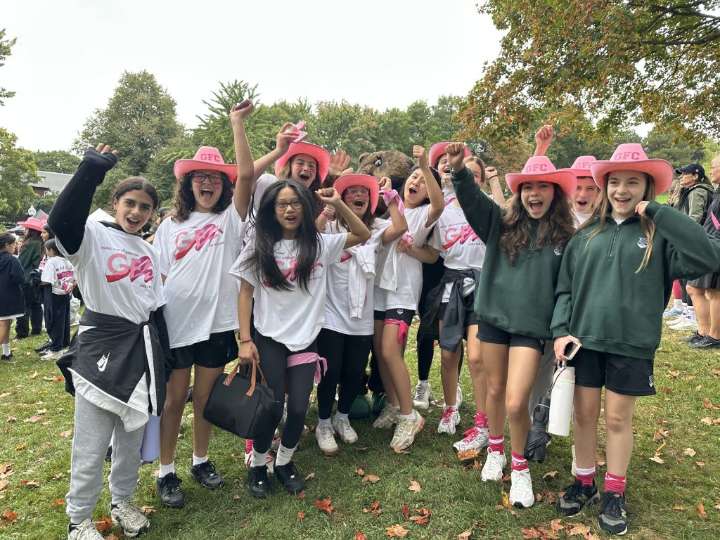 Montreal students lace up for women’s cancer fight