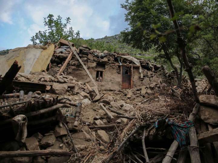 Terremoto en Afganistán: Autoridades elevan la cifra de muertos a más de 2 mil personas 4 de septiembre de 2025 | Internacional Las labores de rescate y socorro continúan en la provincia de Kunar, la 