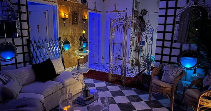 She Made Her Apartment Into the Titanic . Now She’ll Sink It.