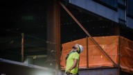Trabajadores hispanos en EE.UU. siguen teniendo los menores ingresos pese al alza de 4.9%