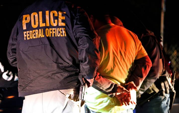 ICE arresta a jornaleros en redada en Los Ángeles