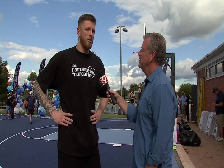 Isiah Hartenstein discusses giving back, the championship mindset, motivation for new season
