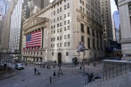 Wall Street rises and snaps out of its 3