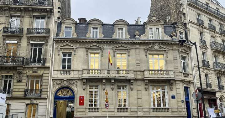 El PNV toma posesión del palacete de París sin desvelar cual será su uso