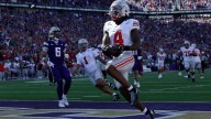 No. 1 Ohio State pulls away to beat Washington 24