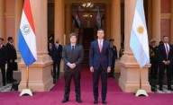 Javier Milei mantuvo un encuentro bilateral con Santiago Peña en Paraguay
