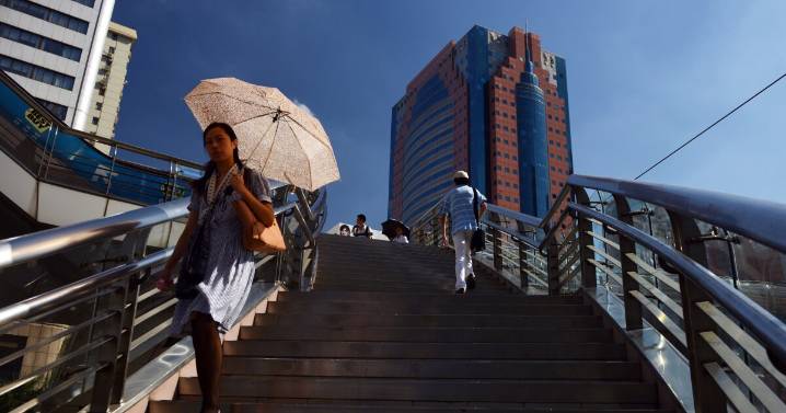 Scientists link hundreds of severe heat waves to fossil fuel producers' pollution
