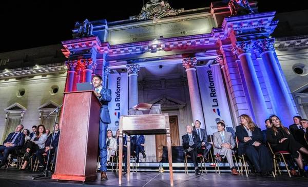 Pullaro celebró la reforma constitucional: "Consenso transversal"
