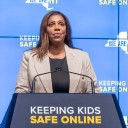 Here’s how NY plans to regulate kids’ use of social media