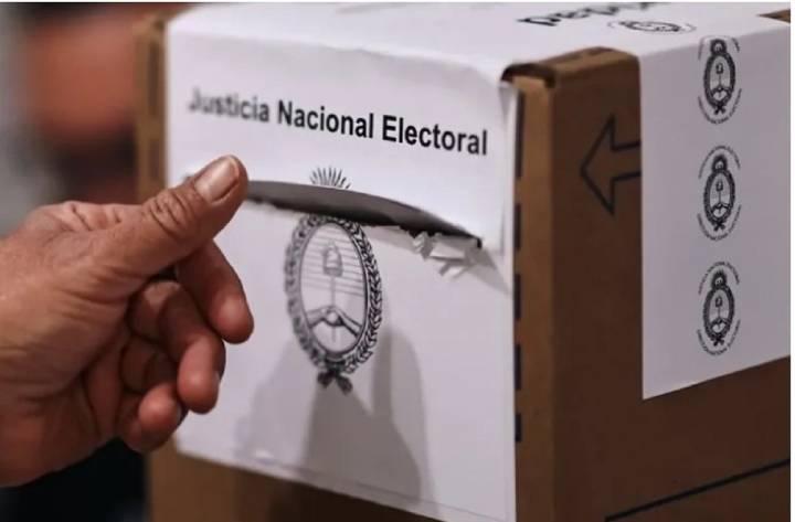 Elecciones Buenos Aires: Milei y el peronismo se disputan una votación clave para Argentina