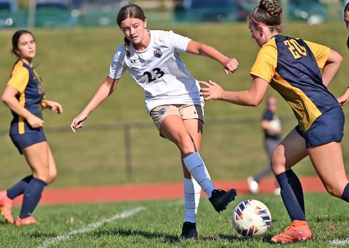 GIRLS SOCCER: Williams’ two-goal, two-assist effort helps Spring-Ford shake off sluggish first half in 6
