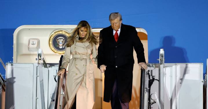 Donald Trump's Air Force One and passenger plane cause panic 'turn immediately'