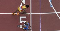 Marathon at world champs comes down to a sprint and a photo finish