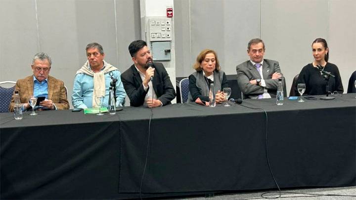 El municipio bandeño participó en el "1° Congreso Internacional Sobre Adicciones"