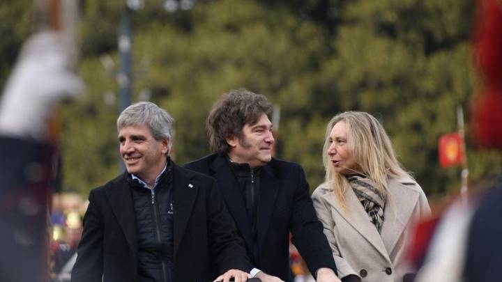 Caso $LIBRA: investigan los teléfonos de dos acusados en busca de comunicaciones con Karina y Javier Milei