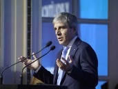 "¿Cuánto facturaste por ese comentario?", Luis Caputo cruzó con dureza a un consultor peronista que lo acusó de no haber pisado jamás una fábrica