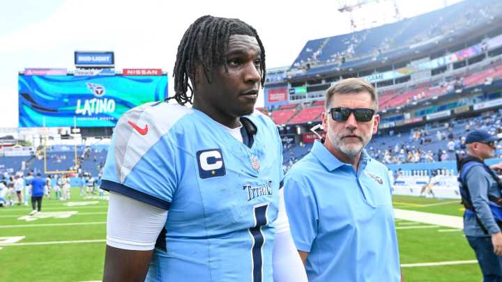 Titans QB Ward is not happy about this Nissan Stadium issue