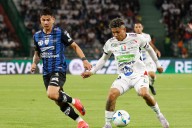 Otro chileno en semis: Independiente del Valle de Matías Fernández eliminó por penales a Once Caldas de la Sudamericana