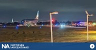 El vuelo con argentinos deportados por Estados Unidos llegó hoy a Ezeiza