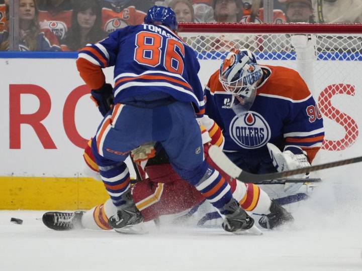 Oilers biggest off-season signing will need time, but he has a cannon