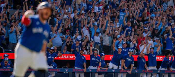 Los Azulejos ganaron su división y ahora esperan a Yanquis o Medias Rojas