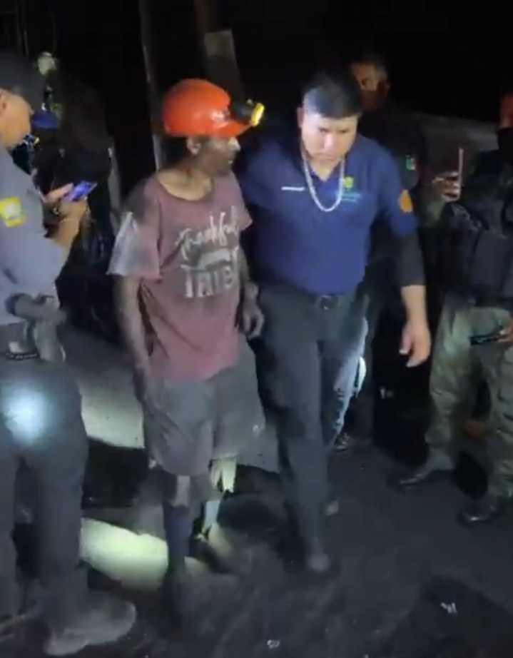 Restacan a los 8 trabajadores atrapados en mina de Coahuila; están fuera de peligro