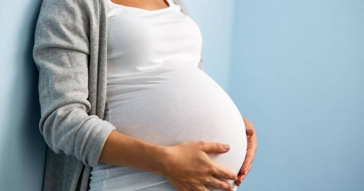 Canadian doctors say Tylenol still safe to use in pregnancy, even though US President Donald Trump says not to