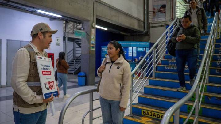 Ministerio de Cultura y ATU sensibilizan sobre la lucha contra el racismo en estaciones del Metropolitano