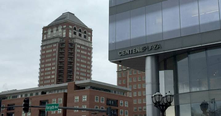 Federal rules force customer rebates for Missouri’s biggest health insurer