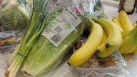 Fruit and veg will last 3 times longer if you follow essential step after coming home from the supermarket