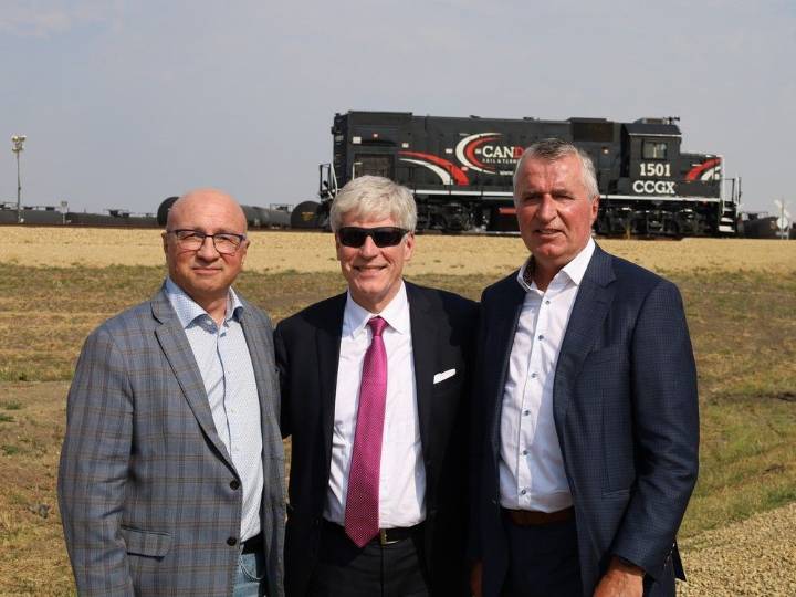 Federal loan keeps Alberta rail expansion on track after Dow pauses megaproject at terminal