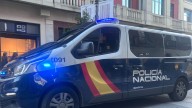 Roba de forma violenta las joyas de una mujer de 74 años y se traga una de las cadenas de oro
