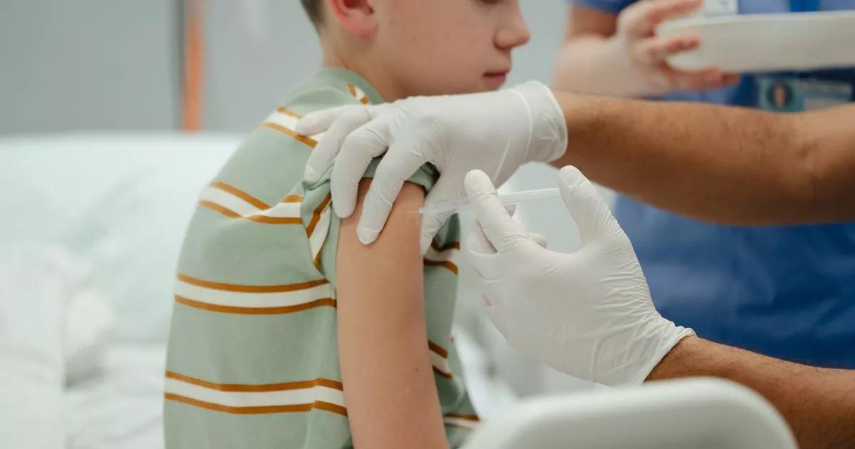 Parents issued 'vaccine crisis' warning as kids return to school