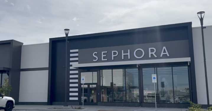 Sephora, Lululemon and Pandora open at Gallatin Crossing
