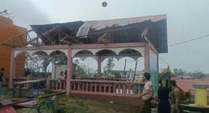 400,000 evacuated, 3 dead as fresh storm batters Philippines