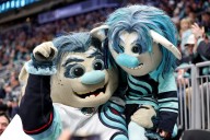5 Essential Game Day Tips for a First-Time Seattle Kraken Fan