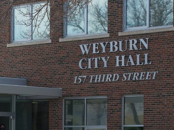 'Surprised, shocked': Weyburn mayor responds to fatal highway shooting