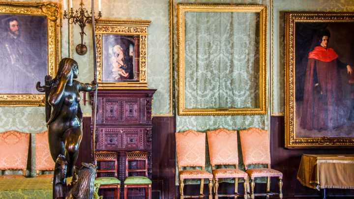The 5 Biggest Museum Heists in History