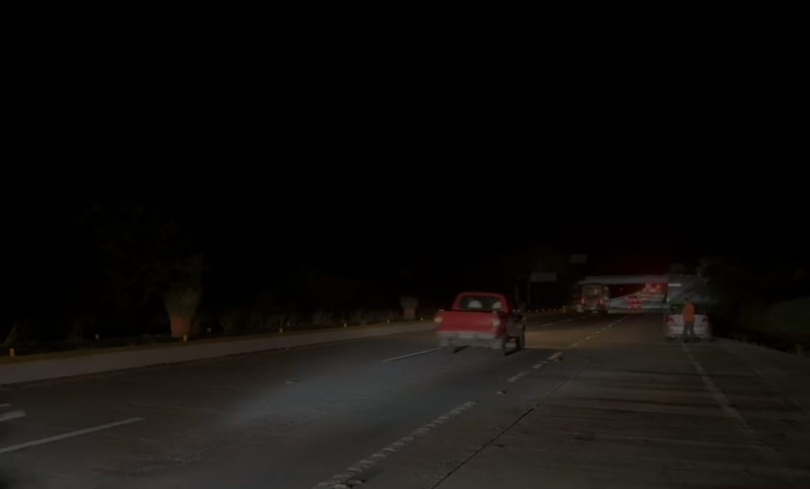 Liberan tras 7 horas bloqueo en la Autopista del Sol