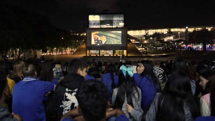 Medellín estrena ciclo de cine accesible para personas con discapacidad sensorial