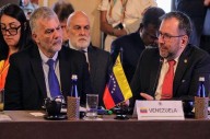 Más de 3 mil personas debaten en favor del planeta en Caracas