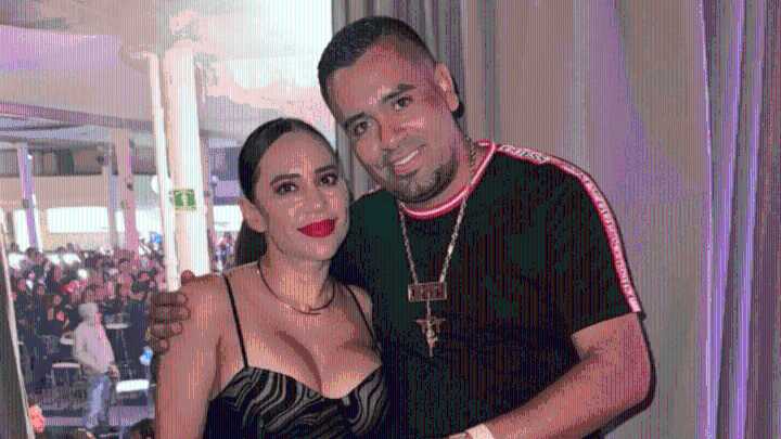 Exhiben relación de Sandra Cuevas con “El Choko”, líder de “La Chokiza” detenido en CDMX