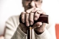 Un estudio argentino muestra que un tratamiento con recambio de plasma retarda el avance del Alzheimer