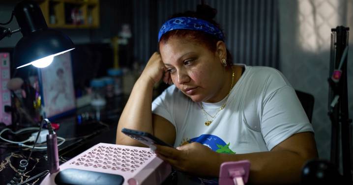 Deported Venezuelan moms send letter to Melania Trump to help reunite them with their children