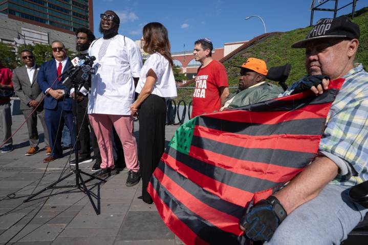 At Charlie Kirk vigil in Brooklyn, all agree: ‘Violence is never the answer’