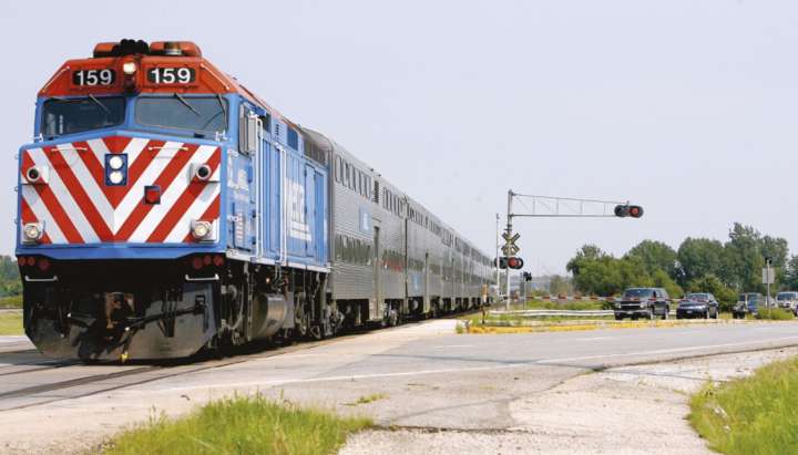 Pedestrian struck, killed by Metra train in Glencoe