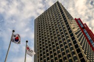 Corea del Sur enviará un avión para repatriar a los detenidos en una redada migratoria en EEUU