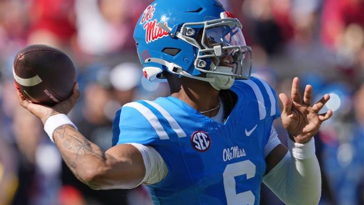 'Really cool story': Trinidad Chambliss stars for Ole Miss