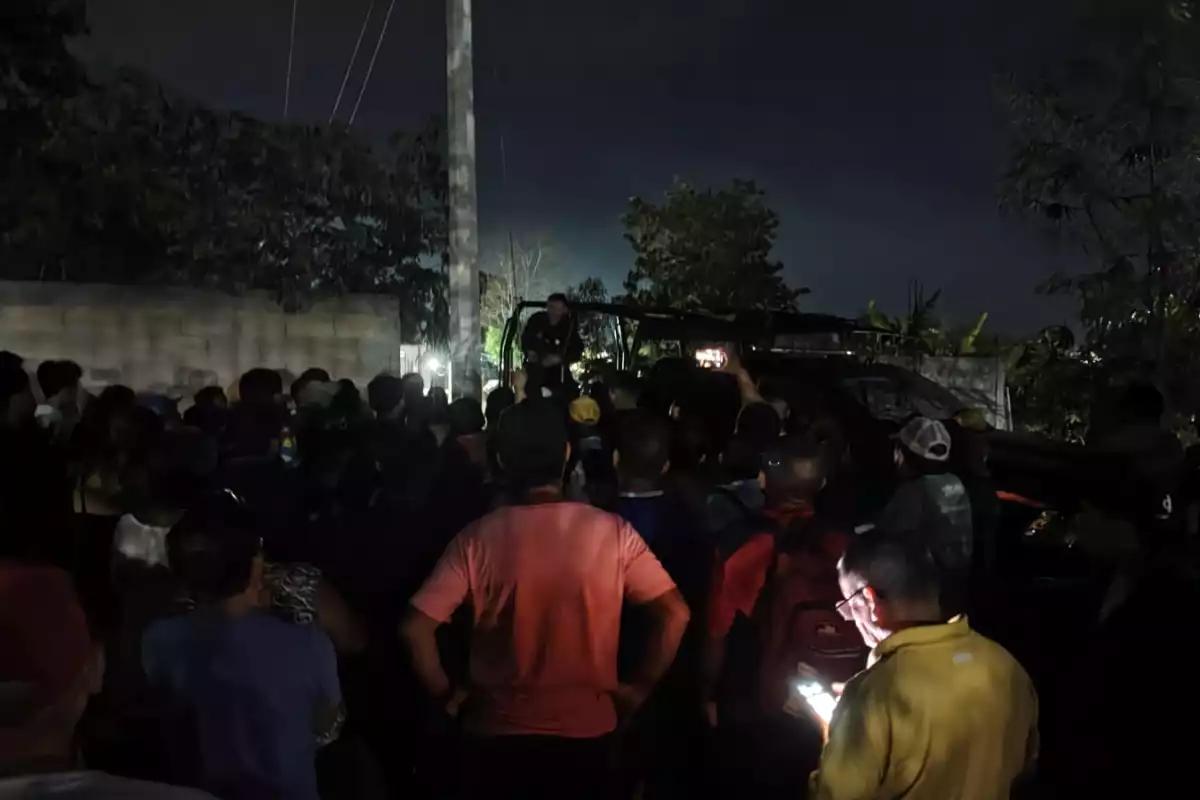 Hieren a balazos a dos mujeres en la colonia irregular La Roca de Cancún
