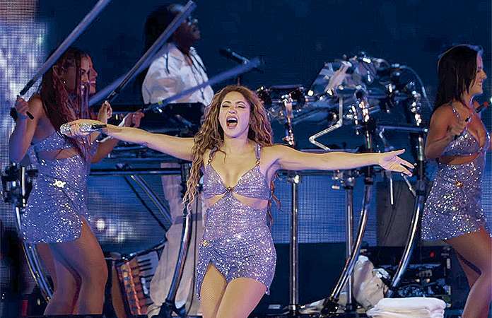 SHAKIRA LE DICE ADIÓS A MÉXICO